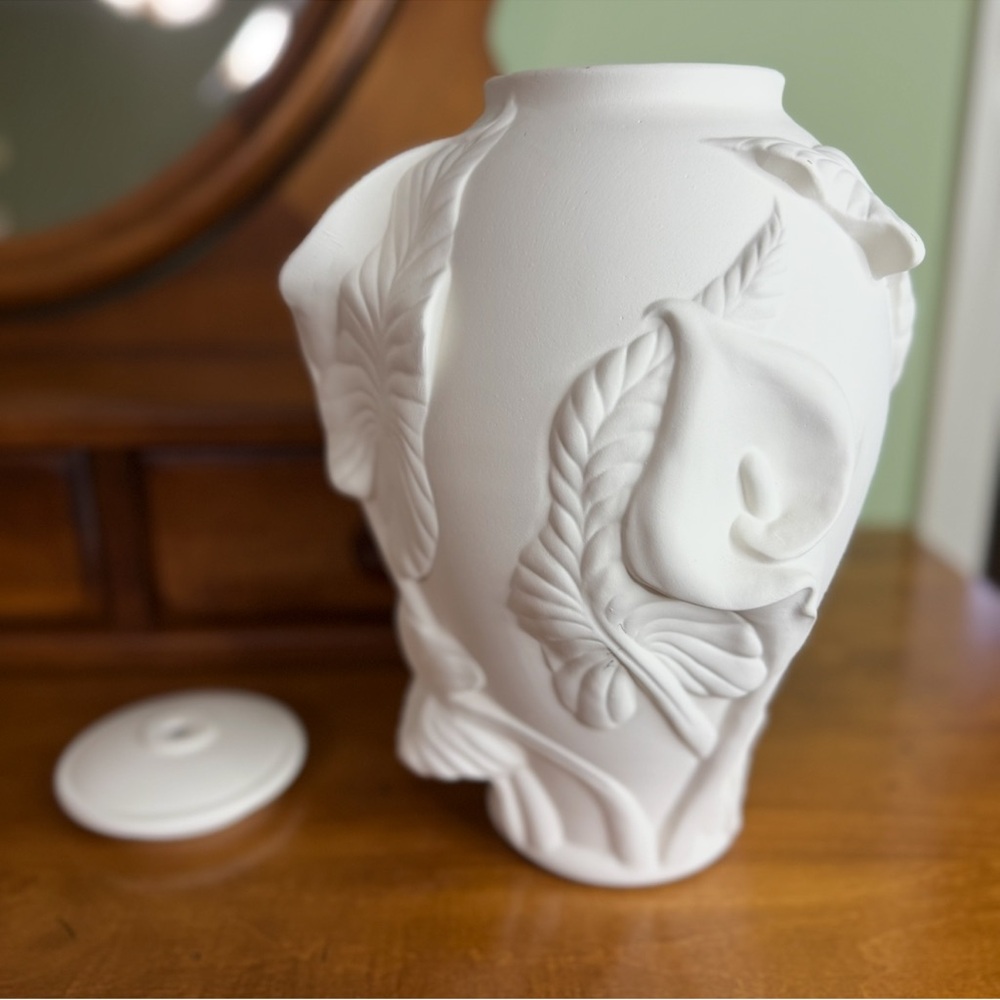 New art nouveau vase bisque unpainted Ceramic‎ calla lily leaves in relief 11 in